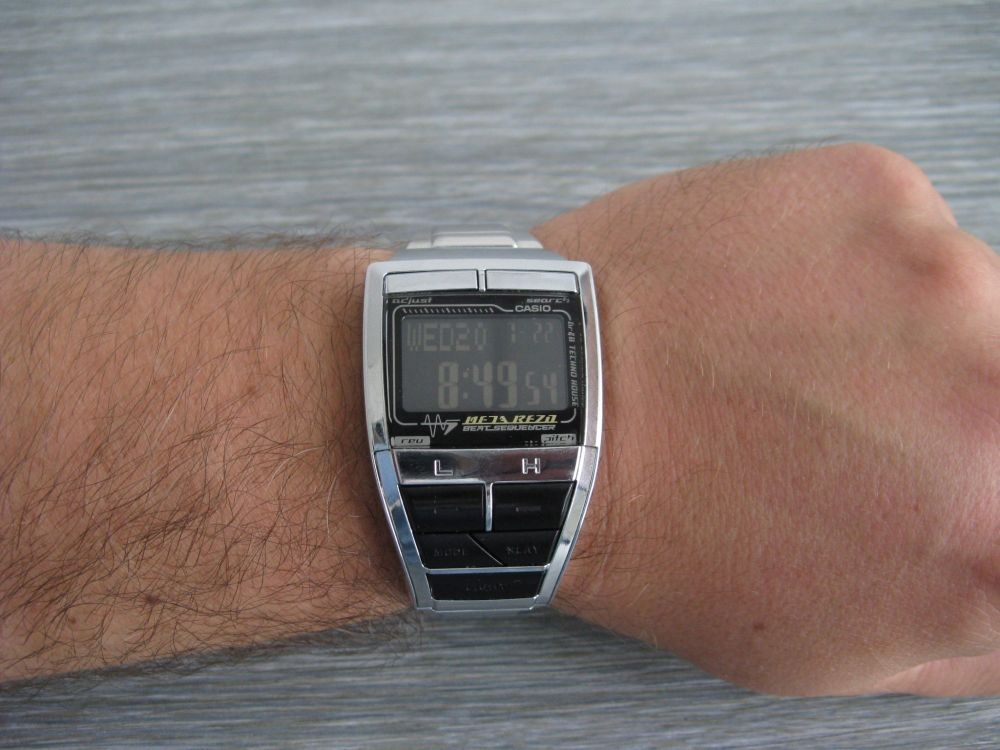 Casio_me211.jpg.0ad27c4389de8eb148b8ae92ce0694d9.jpg