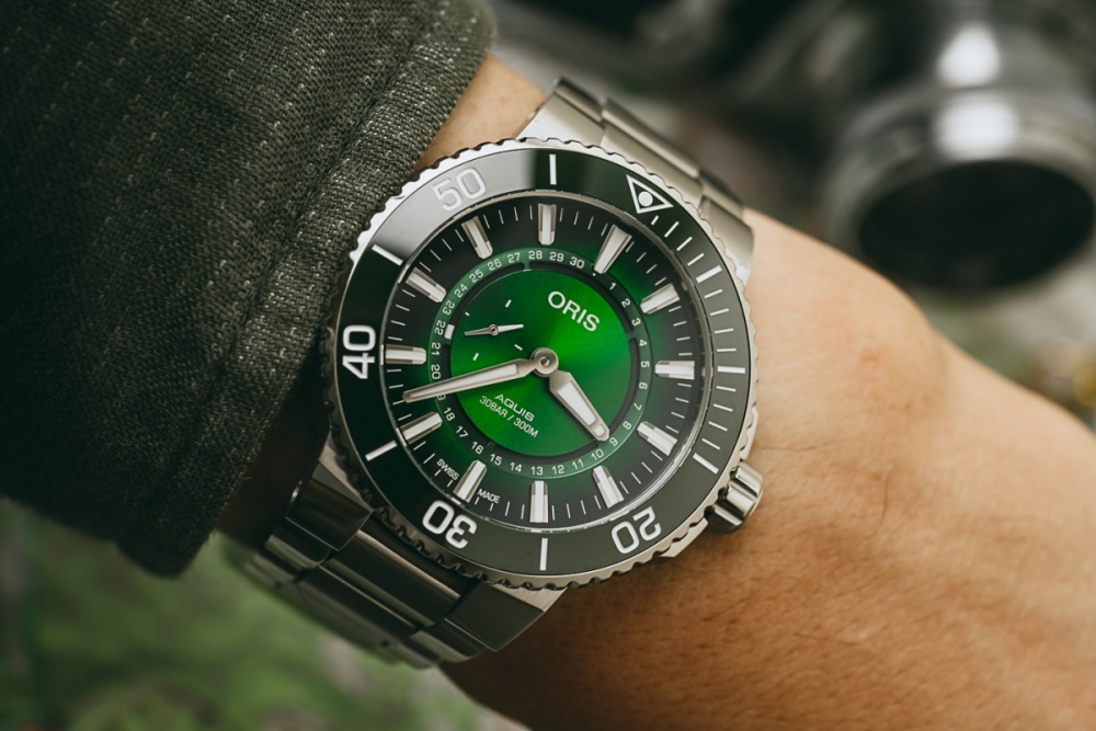 oris-aquis-hangang-limited-edition-ablogtowatch-2.jpg