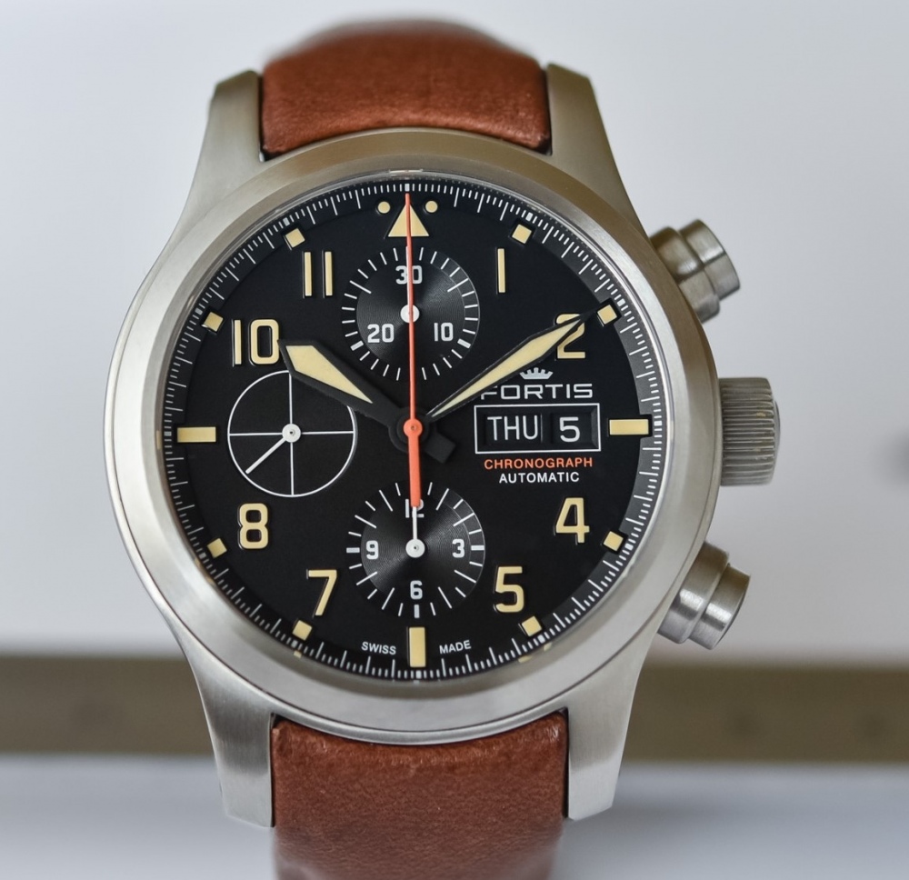 Fortis-Aeromaster-Old-Radium-Chronograph-6 (2).jpg