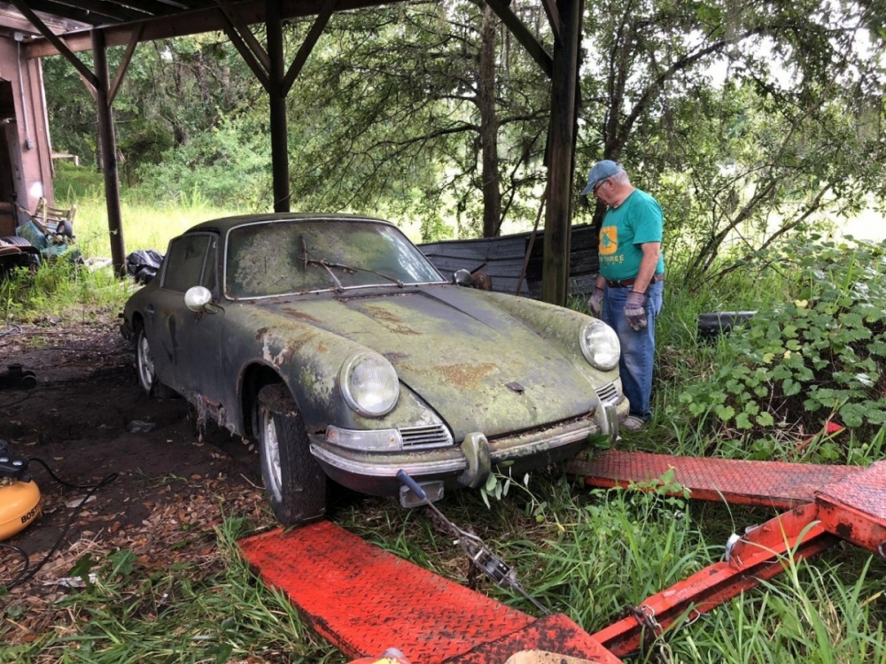 Porsche_911_S_Coupe_1967_nalez_prodej_04.jpg