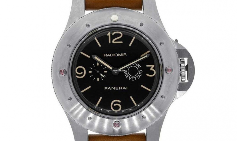 panerai-radiomir-egiziano-black-dial-60mm-titanium-watch-pam00341.jpg