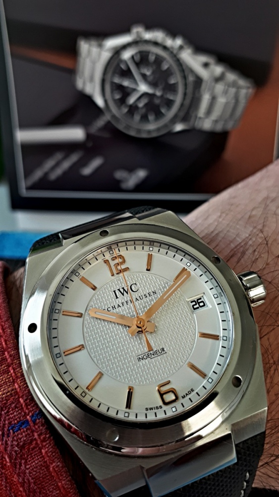 Vit_IWC_Ing_210126_01_.jpg