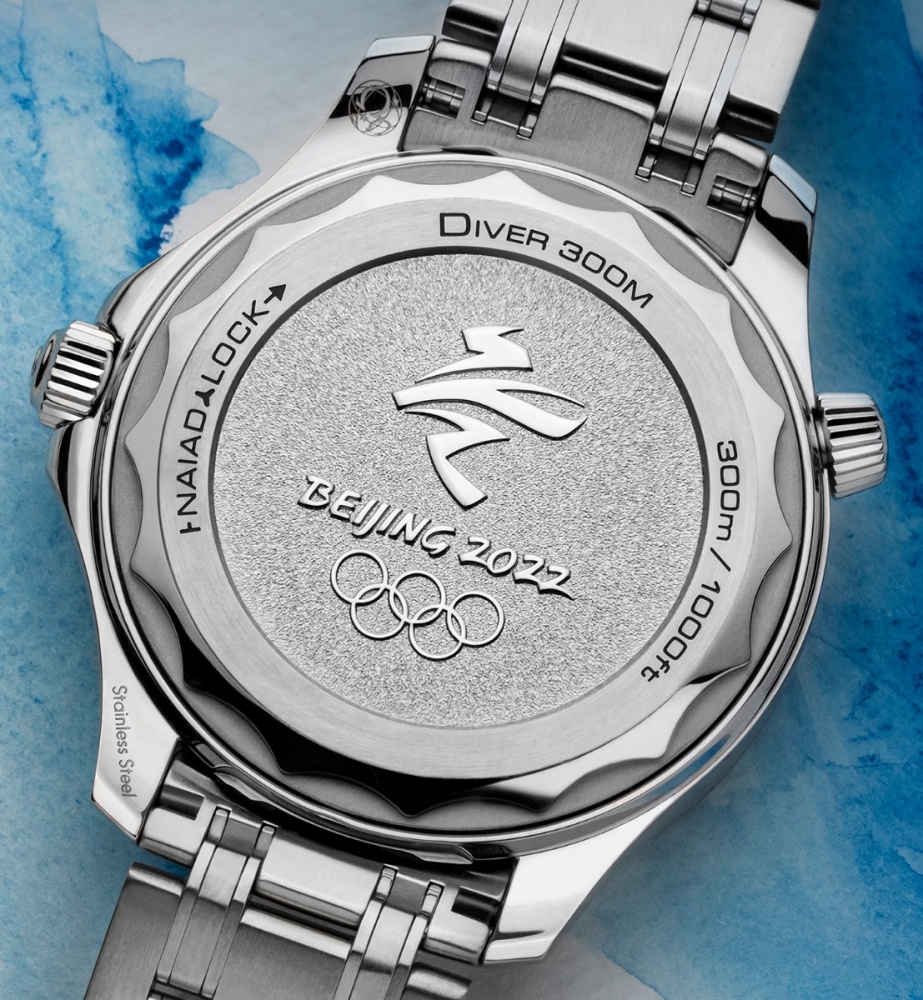 Omega-Seamaster-Diver-300M-Beijing-2022-Special-Edition-3.jpg