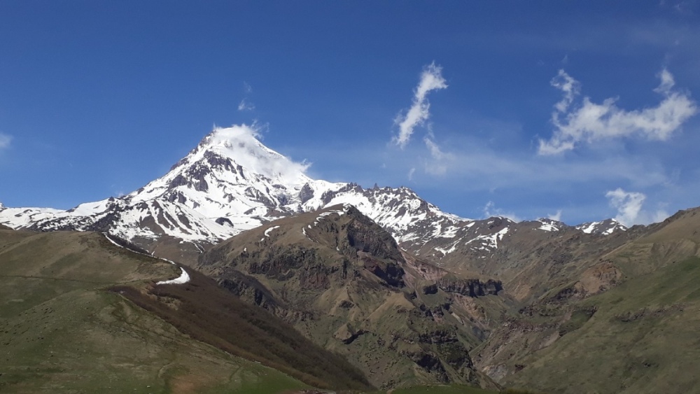 Mount Kazbeg 5.033m 5.jpg