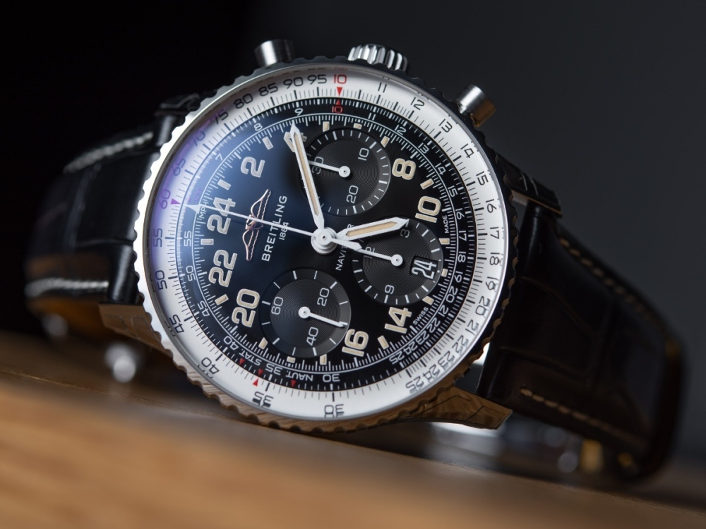 Breitling-Navitimer-Cosmonaut-Limited-Edition-41-B02-Space-Chronograph-12.jpg