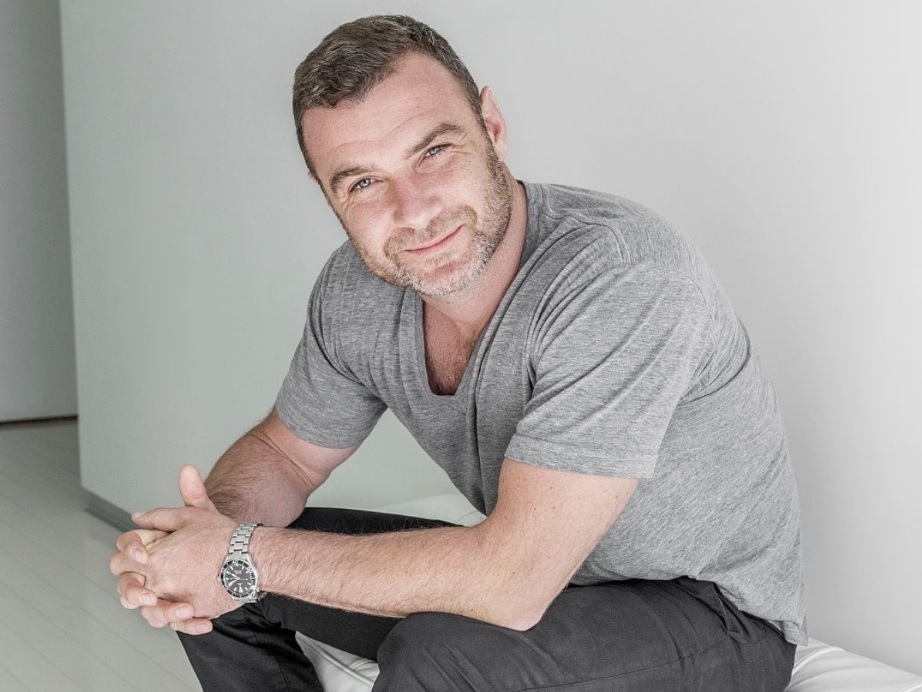 1846241437_LievSchreiber.jpg.378124dc79f5f754916b8fb8e809322e.jpg