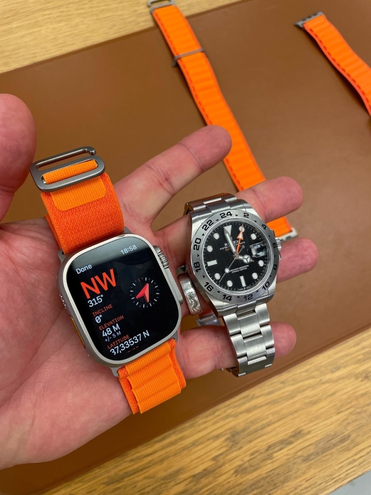 861228844_AppleWatchUltrav.RolexExplorerIIOrangeHand.thumb.jpg.2c1171557f0779a98baf18f889ecaec8.jpg