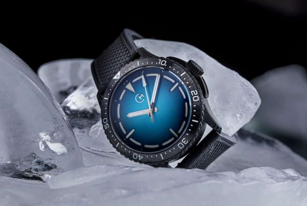 Chronotechna-SeaQuest-Frozen-Deep-on-ice-scaled.jpg