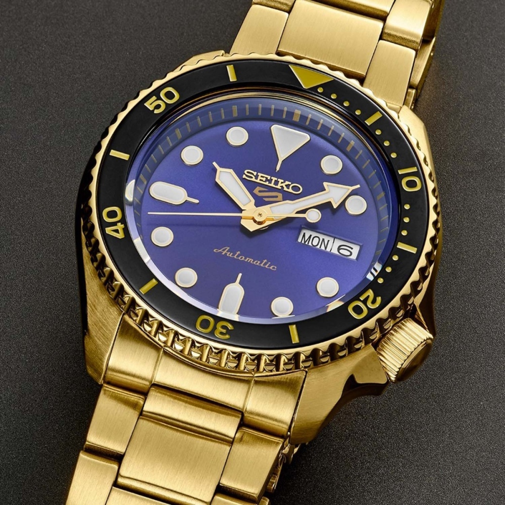 Seiko-5-Sports-US-Special-Creation-SRPK20-gold-and-blue-2.jpg