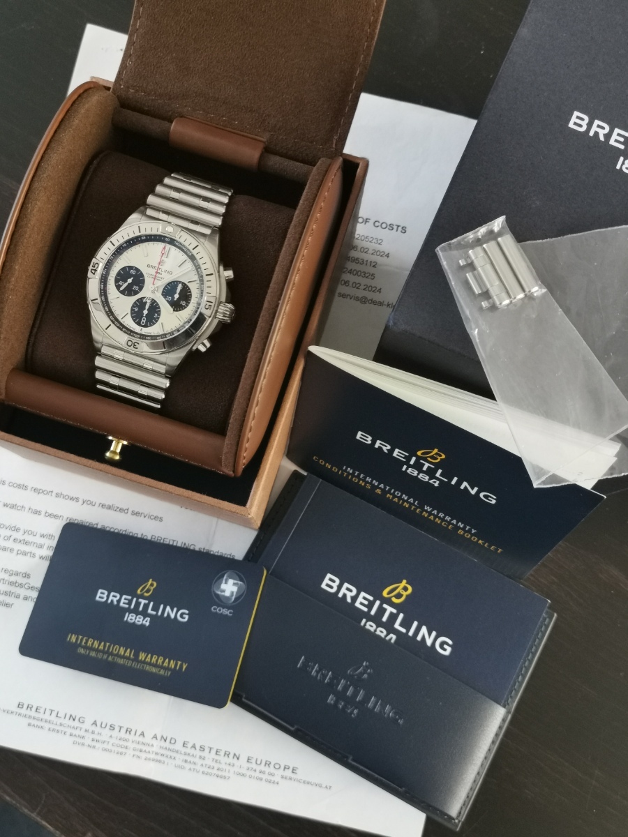 V Breitling Chronomat 42 B01 silver za Omega Speedmaster Moonwatch