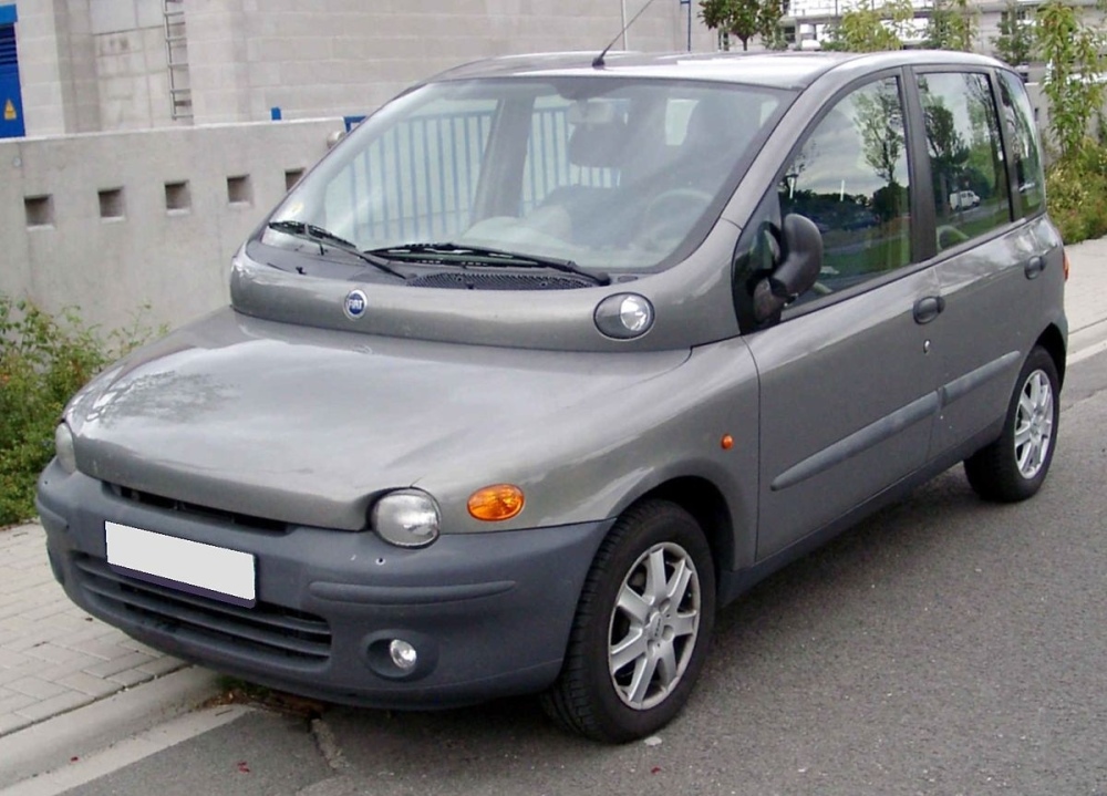 1200px-Fiat_Multipla_front_20080825.thumb.jpg.75ce6ea21e7d066e7ac1d50aad67f6d3.jpg