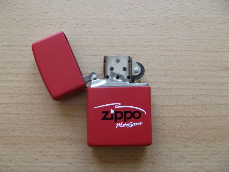 Kde opravit zapalovač Zippo?